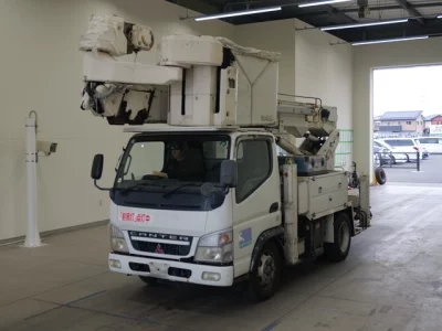 Mitsubishi Fuso Canter