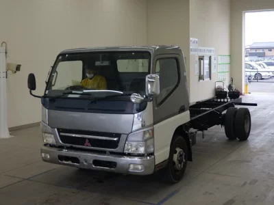 Mitsubishi Fuso Canter