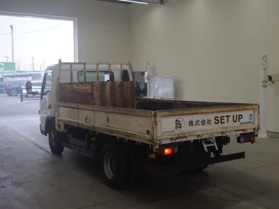 Mitsubishi Fuso Canter