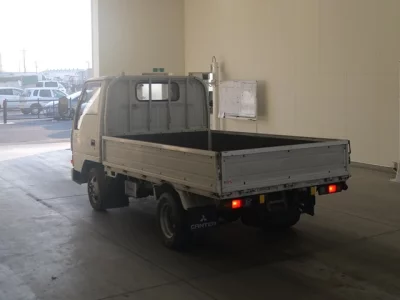 Mitsubishi Fuso Canter