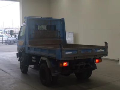 Mitsubishi Fuso Canter