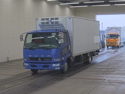Mitsubishi FUSO FIGHTER  с аукциона в Японии