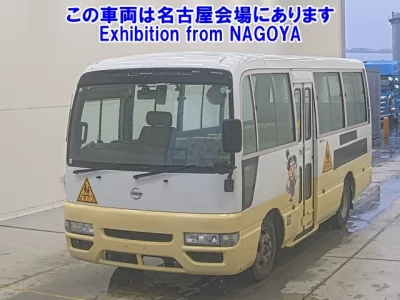 Nissan BUS