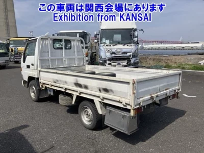Toyota DYNA  с аукциона в Японии