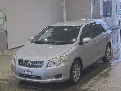 Toyota COROLLA FIELDER  с аукциона в Японии