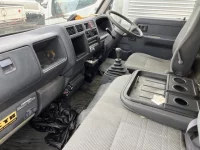 Toyota DYNA лот № 1530 оценка 3  с аукциона в Японии 4