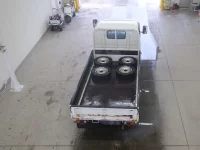 Toyota DYNA лот № 1636 оценка 2  с аукциона в Японии 2