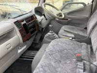 Toyota DYNA лот № 1636 оценка 2  с аукциона в Японии 4