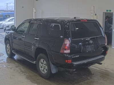 Toyota HILUX SURF  с аукциона в Японии