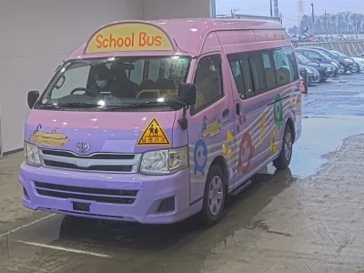 Toyota HIACE VAN  с аукциона в Японии