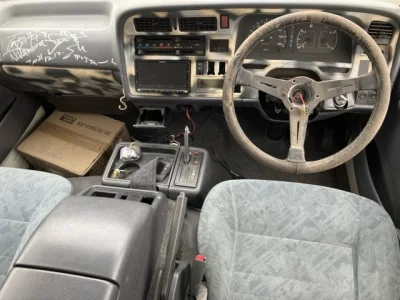 Toyota HIACE VAN  с аукциона в Японии
