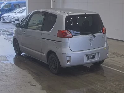 Toyota PORTE  с аукциона в Японии