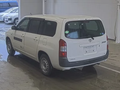 Toyota PROBOX  с аукциона в Японии