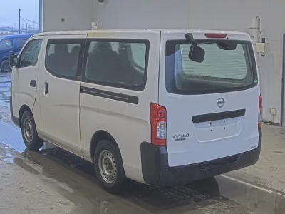 Nissan Caravan