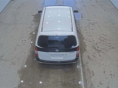 Toyota SUCCEED  с аукциона в Японии