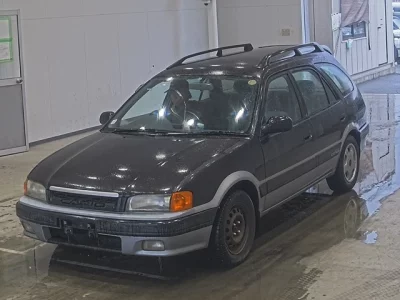 Toyota SPRINTER CARIB  с аукциона в Японии
