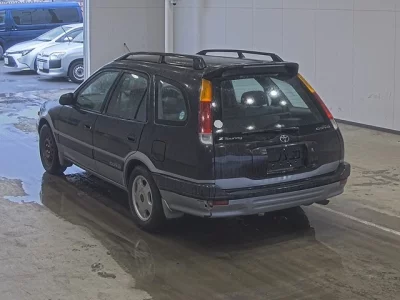 Toyota SPRINTER CARIB  с аукциона в Японии