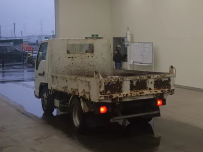 Nissan ATLAS  с аукциона в Японии