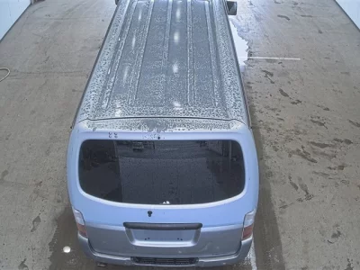 Nissan Caravan