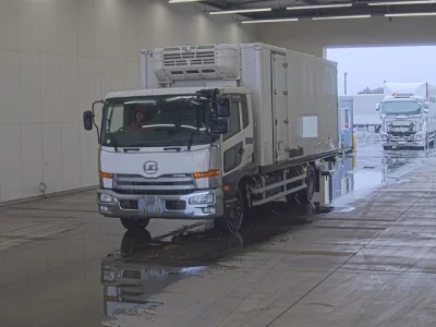 Nissan CONDOR