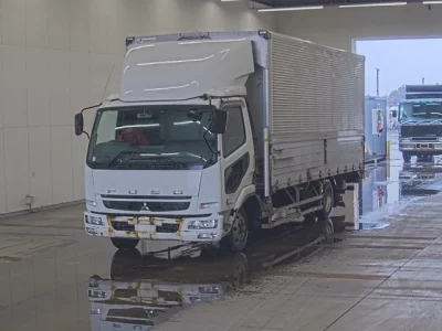 Mitsubishi FUSO FIGHTER