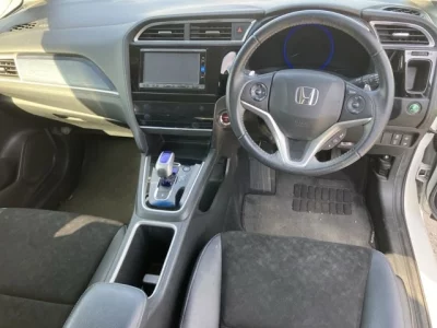 Honda SHUTTLE  с аукциона в Японии