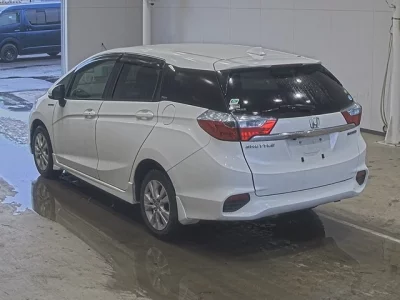 Honda SHUTTLE  с аукциона в Японии