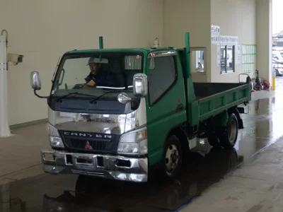 Mitsubishi Fuso Canter