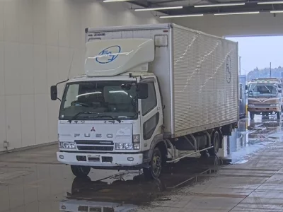 Mitsubishi FUSO FIGHTER