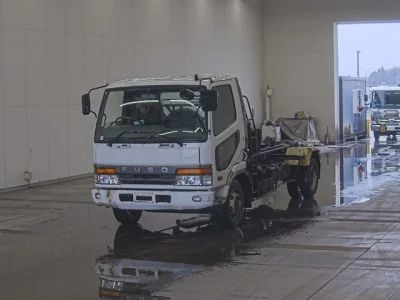 Mitsubishi FUSO FIGHTER