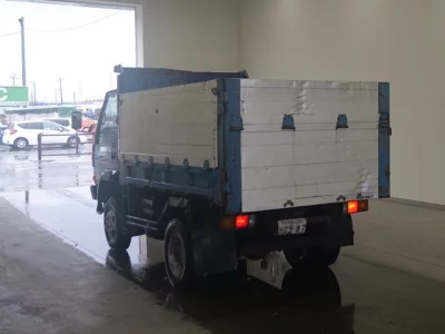 Mitsubishi Fuso Canter