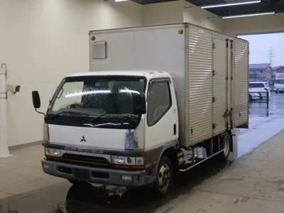 Mitsubishi Fuso Canter