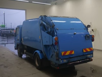 Mitsubishi Fuso Canter