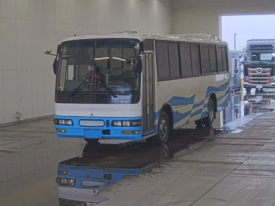 Mitsubishi AERO MIDI