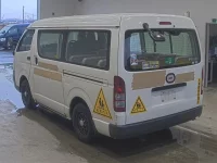 Toyota HIACE лот № 20157 оценка RA  с аукциона в Японии 1