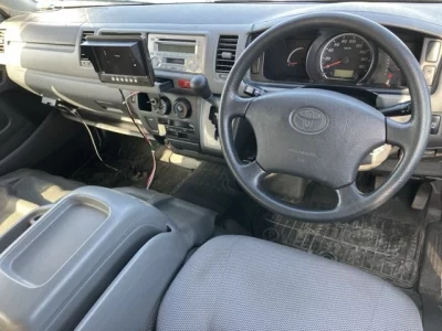 Toyota HIACE  с аукциона в Японии