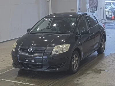 Toyota AURIS  с аукциона в Японии