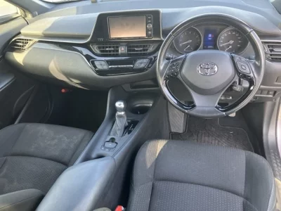 Toyota C-HR  с аукциона в Японии