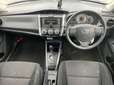 Toyota COROLLA FIELDER  с аукциона в Японии