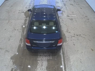 Toyota COROLLA AXIO  с аукциона в Японии