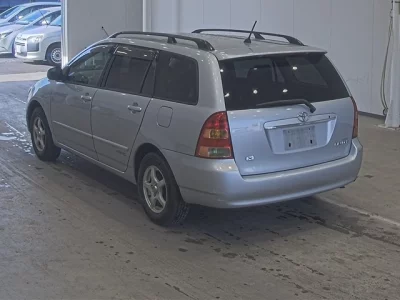 Toyota COROLLA FIELDER  с аукциона в Японии