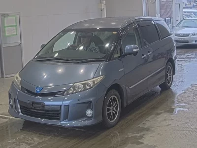 Toyota ESTIMA HYBRID