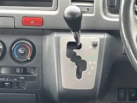 Toyota HIACE лот № 20368 оценка 3.5  с аукциона в Японии 4