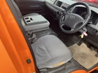 Toyota HIACE лот № 20368 оценка 3.5  с аукциона в Японии 7