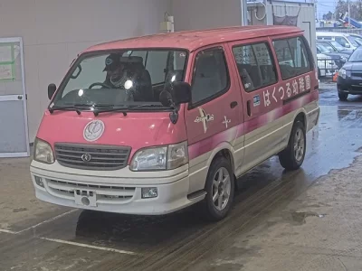 Toyota HIACE  с аукциона в Японии