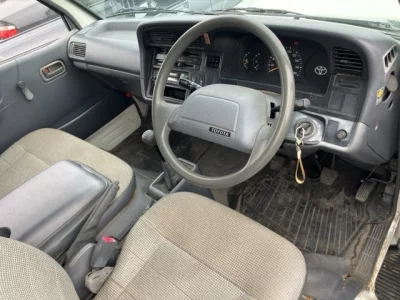 Toyota HIACE VAN  с аукциона в Японии
