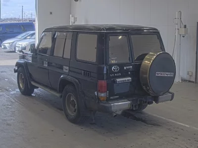 Toyota LAND CRUISER