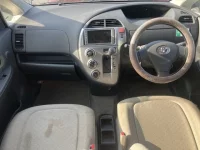 Toyota RACTIS лот № 20556 оценка 3  с аукциона в Японии 3