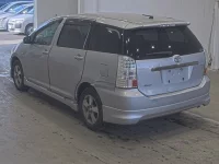 Toyota WISH лот № 20479 оценка RA  с аукциона в Японии 1