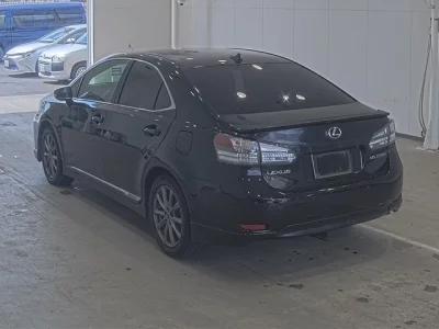 Lexus HS  с аукциона в Японии
